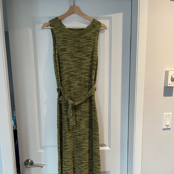 Knit dress - Picture 2 of 5